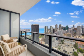 Panoramic City Views! Studio in Downtown Miami